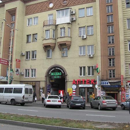 Apartment On Soborniy 177 Zaporizhia 外观 照片