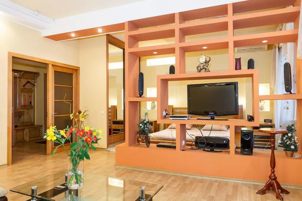 Apartment On Soborniy 177 Zaporizhia 外观 照片